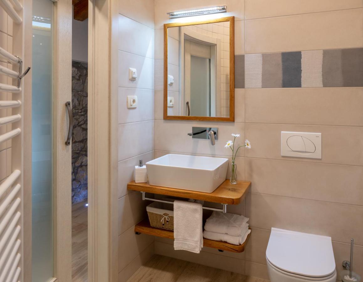 Apartmaji In Sobe Odlicna Hisa Štanjel Exterior foto