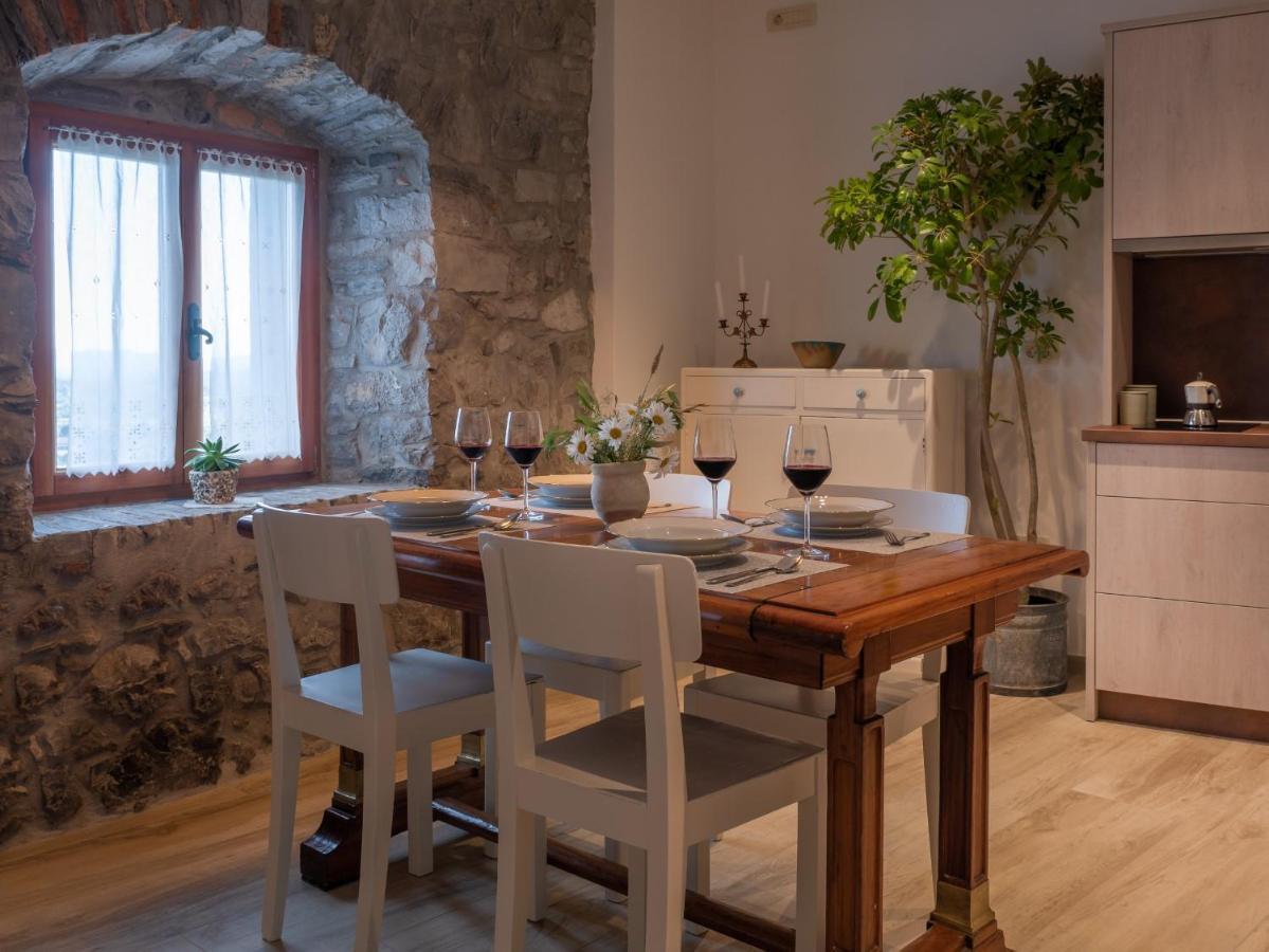 Apartmaji In Sobe Odlicna Hisa Štanjel Exterior foto